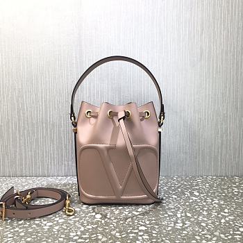 Valentino Vlogo Walk Bucket Bag Powder Pink 18x20.5x10cm