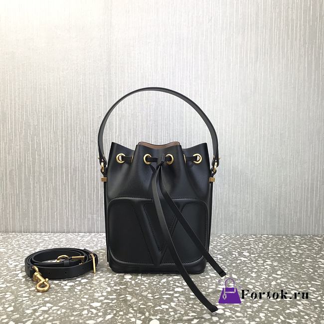 Valentino Vlogo Walk Bucket Bag Black 18x20.5x10cm - 1