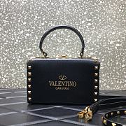 Valentino Rockstud Alcove Box Bag Studs Grained Leather Black 19x12x8cm - 1