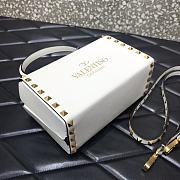 Valentino Rockstud Alcove Box Bag Studs Grained Leather White 19x12x8cm - 4