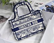 Dior Mini Book Tote Toile De Jouy Embroidery White/Blue S5475 23x17x7cm - 1
