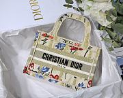 Dior Mini Book Tote Flower Embroidery S5475 23x17x7cm - 1