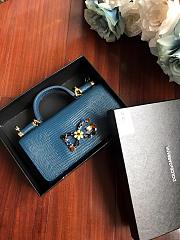 DolceGabbana Mini Phone Bag With Chain Crocodile Leather Blue 19x11x3.5cm - 1