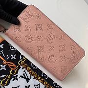 Louis Vuitton Zippy Wallet Mahina Leather Light Beige M61867 19cm  - 5