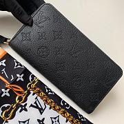 Louis Vuitton Zippy Wallet Mahina Leather Black M61867 19cm  - 3