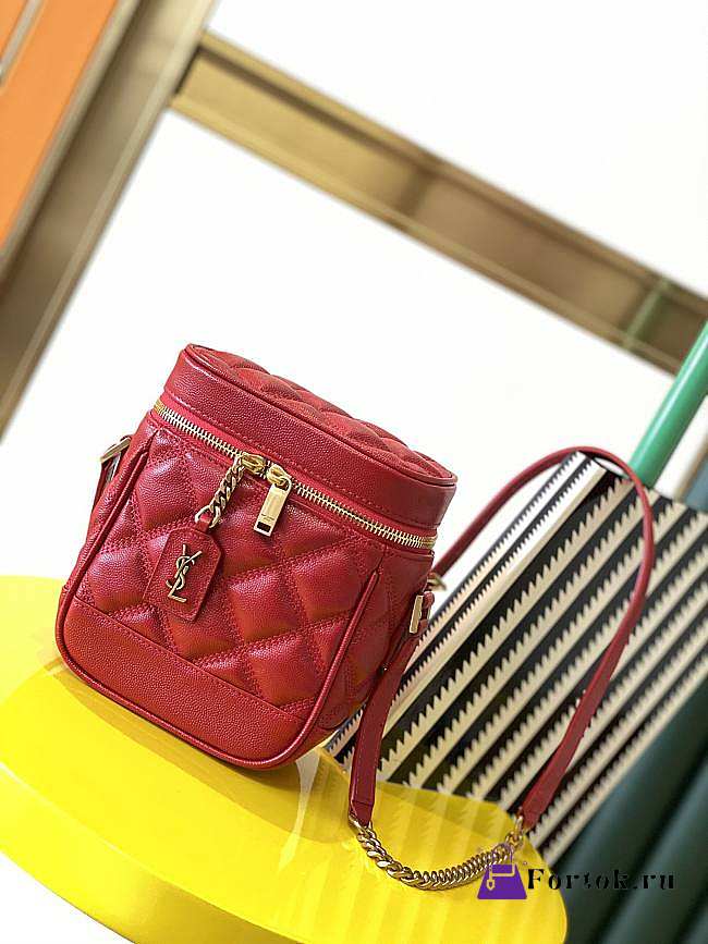 Ysl 80's Vanity Carré-Quilted Grained Leather Red 649779 14.5x16.5x9cm - 1