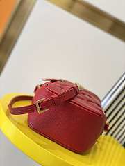 Ysl 80's Vanity Carré-Quilted Grained Leather Red 649779 14.5x16.5x9cm - 5