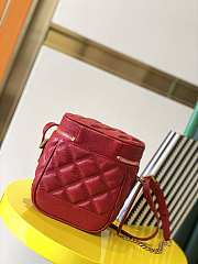 Ysl 80's Vanity Carré-Quilted Grained Leather Red 649779 14.5x16.5x9cm - 4