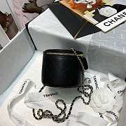 Chanel Small Vanity with Chain Leather Gold-Tone Metal Black AP2193 9x10x10cm - 6