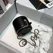 Chanel Small Vanity with Chain Leather Gold-Tone Metal Black AP2193 9x10x10cm - 2