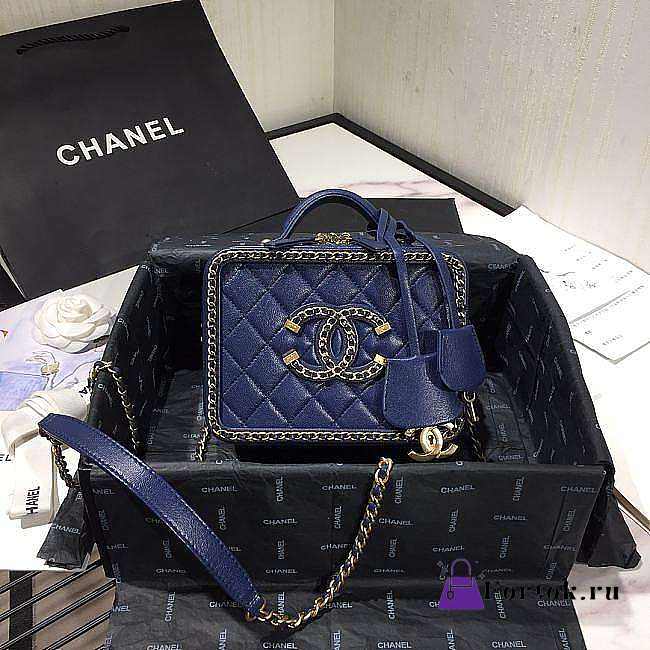 Chanel Small CC Filigree Chain Around Vanity Case Blue AS1785 18x14x8cm - 1