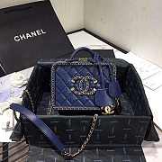 Chanel Small CC Filigree Chain Around Vanity Case Blue AS1785 18x14x8cm - 1