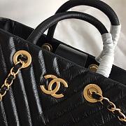 Chanel Shopping Bag Chevron Leather Black A93525 21x30x14cm - 2