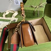 Gucci Small Top Handle Bag With Bamboo Brown 675797 21x15x7cm - 5