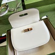 Gucci Small Top Handle Bag With Bamboo White 675797 21x15x7cm - 2