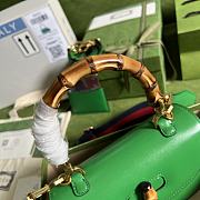 Gucci Small Top Handle Bag With Bamboo Green 675797 21x15x7cm - 5