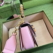 Gucci Mini Top Handle Bag With Bamboo Leather Pink 686864 17x12x7.5cm - 4