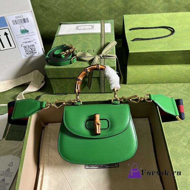 Gucci Mini Top Handle Bag With Bamboo Leather Green 686864 17x12x7.5cm - 1