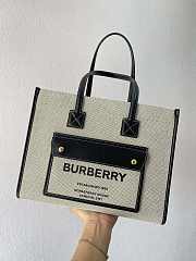 Burberry Small Leather Freya Tote  Two-tone Canvas Black 80441381 33x12.5x26cm - 4