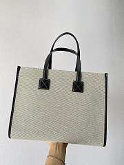 Burberry Small Leather Freya Tote  Two-tone Canvas Black 80441381 33x12.5x26cm - 3