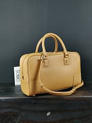 Loewe Medium Amazona 28 Bag Brown A039N08X01 28x18x11cm - 2