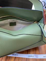 Loewe Puzzle Hobo Bag Avocado Green A510J67X01 28.7x10.7x5.5cm - 2