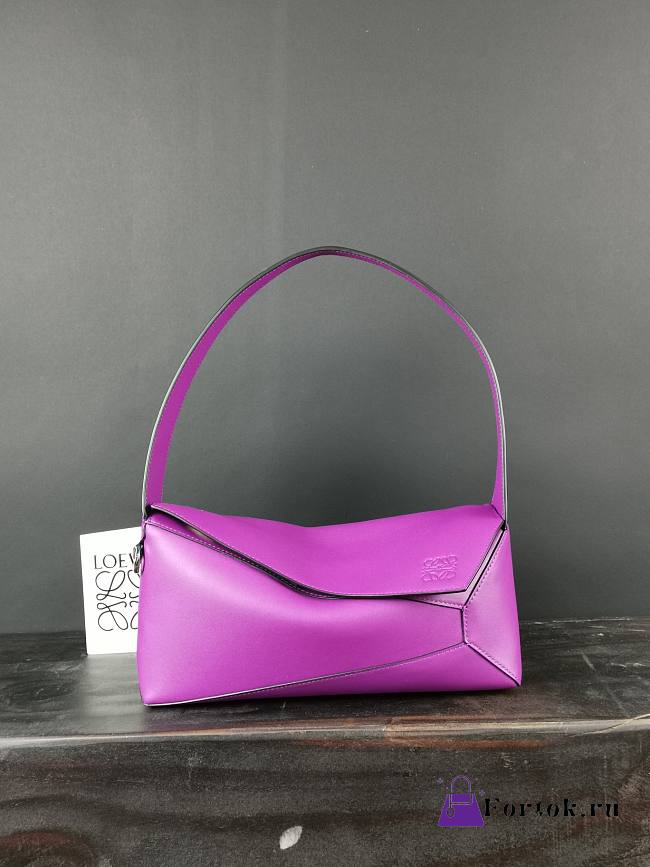 Loewe Puzzle Hobo Bag Light Purple A510J67X01 28.7x10.7x5.5cm - 1