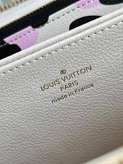 Louis Vuitton Zippy Wallet Monogram Crafted Light Cream M80685 19.5x10.5x2.5cm  - 6