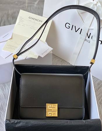 Givenchy Medium 4G Box Bag In Leather Black 21x15x6cm