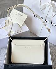 Givenchy Medium 4G Box Bag In Leather White 21x15x6cm - 5
