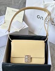 Givenchy Medium 4G Box Bag In Leather Light Cream 21x15x6cm - 1