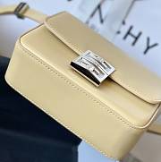 Givenchy Small 4G Box Bag In Leather Cream 16x12x6cm - 3