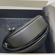 Celine Crossbody Oval Purse Triomphe Black 10I703DPQ 16x12.5x4cm - 6