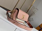 Louis Vuitton Lockme Tender Pink M58555 19x13x8cm - 3