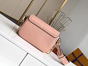 Louis Vuitton Lockme Tender Pink M58555 19x13x8cm - 5