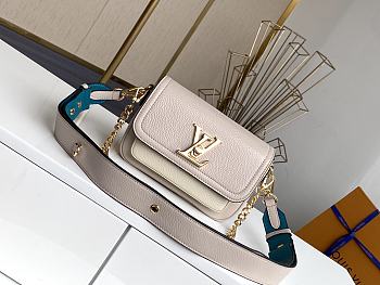 Louis Vuitton Lockme Tender Beige M58554 19x13x8cm