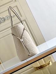 Louis Vuitton NEVERFULL MM M45684 Cream 31x28x14cm - 5