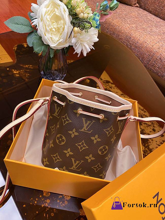 Louis Vuitton NANO NOE Monogram M41346 15cm - 1