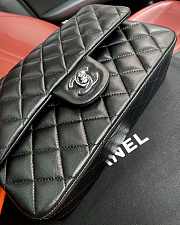 Chanel Small Classic Handbag In Leather Silver-tone Metal A01113 23x14.5x6cm - 5