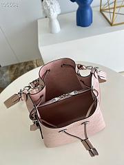 Louis Vuitton Muria Mahina Leather Coquille M58789 25x25x20cm - 4