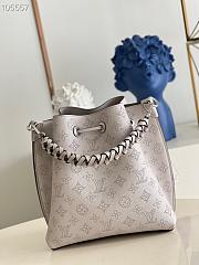 Louis Vuitton Muria Mahina Leather Light Gray M58788 25x25x20cm - 5