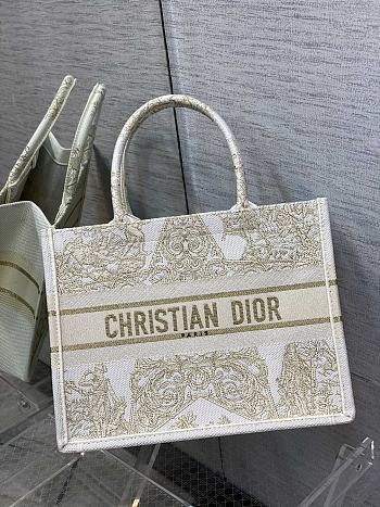 Dior Small Book Tote Gold-Tone Stella Embroidery M1296 36x18x28cm