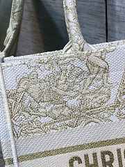 Dior Small Book Tote Gold-Tone Stella Embroidery M1296 36x18x28cm - 2