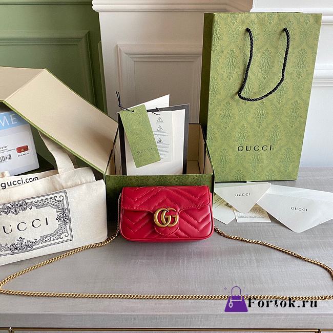 Gucci Super Mini GG Marmont Matelassé Leather Red 476433 16.5x10x5cm - 1