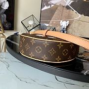 Louis Vuitton Loop Monogram Canvas M81098 24cm - 2