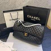 Chanel Flap Travel Bag Gold-tone Metal 46cm - 5