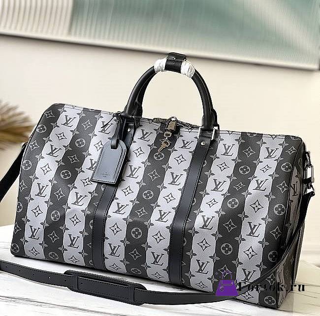 Louis Vuitton Keepall Bandoulière 50 Silver/Black M45392 50x29x22cm - 1