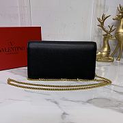 Valentino Vlogo Signature Grainy Leather Wallet With Chain Black 20x10x5.5cm - 4