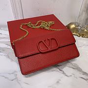 Valentino Vlogo Signature Grainy Leather Wallet With Chain Red 20x10x5.5cm - 5
