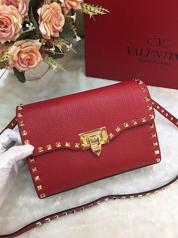 Valentino Small Rockstud Grainy Leather Bag Red 22.5×6.5×16.5cm